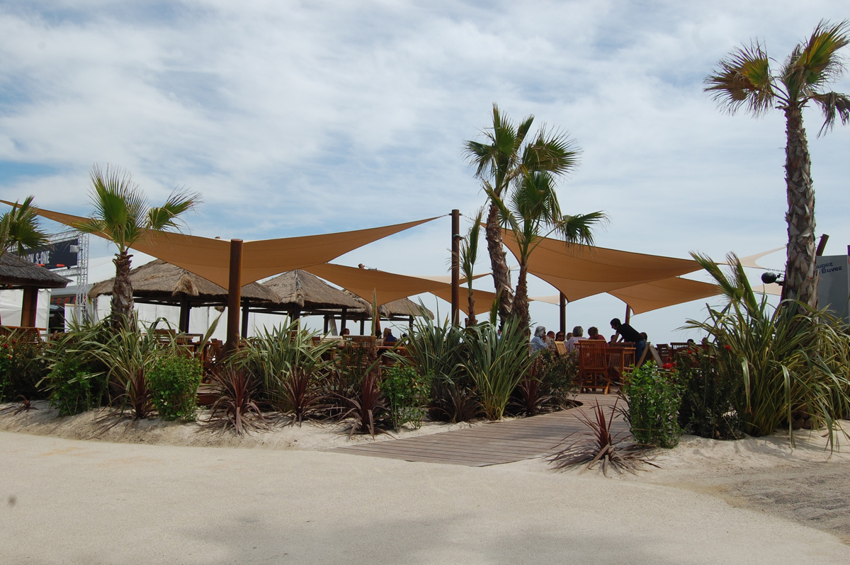 Surface ombragée: 165m2, Textile: HDPE, Lieu: Var
