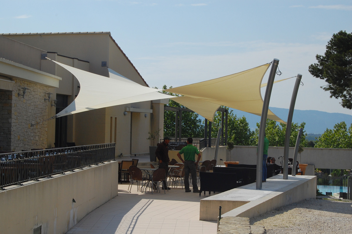 Surface ombragée: 86m2, Textile: STAM 6002, Lieu: Vaucluse