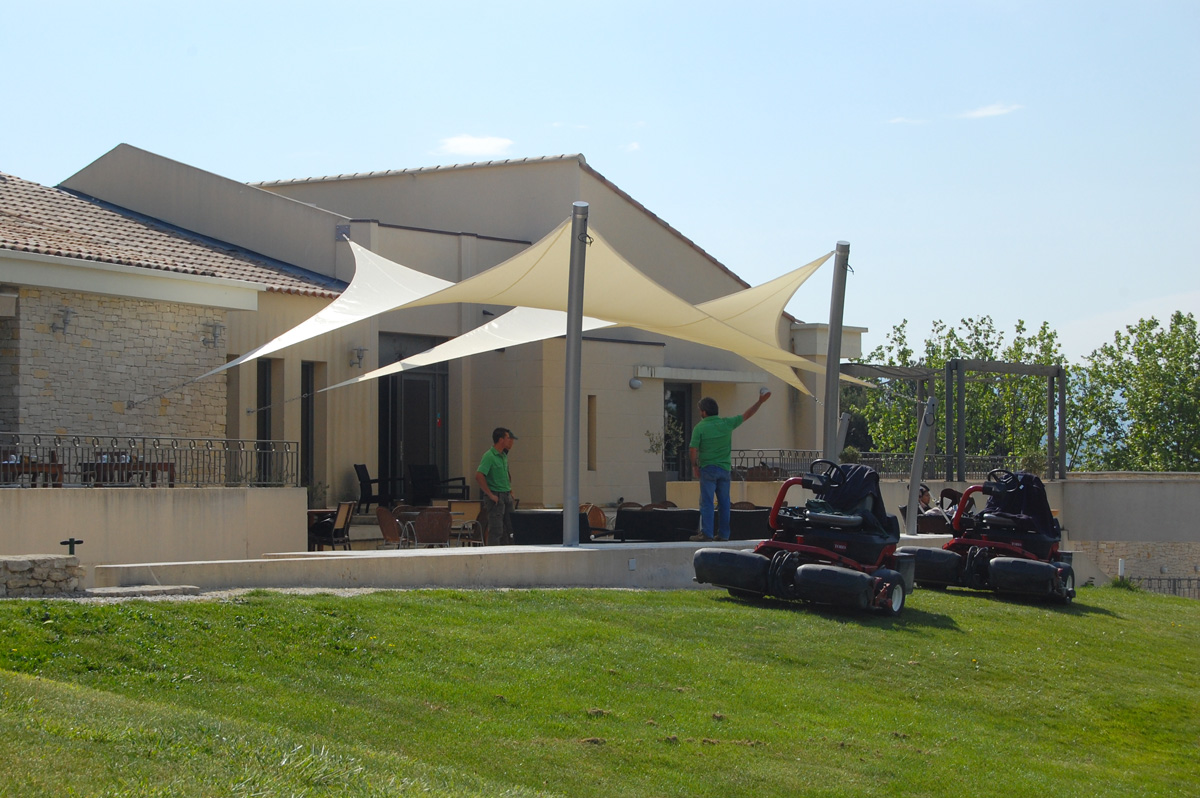 Surface ombragée: 86m2, Textile: STAM 6002, Lieu: Vaucluse