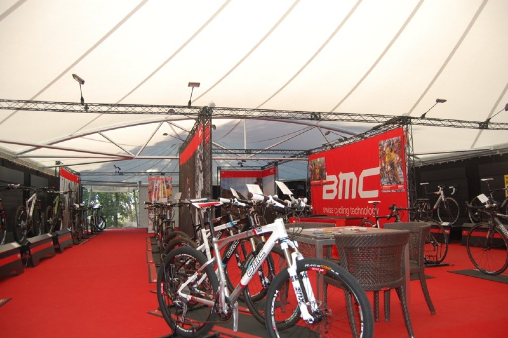 Surface ombragée: 200m2, Textile: STAM 6002, Lieu: Vaucluse