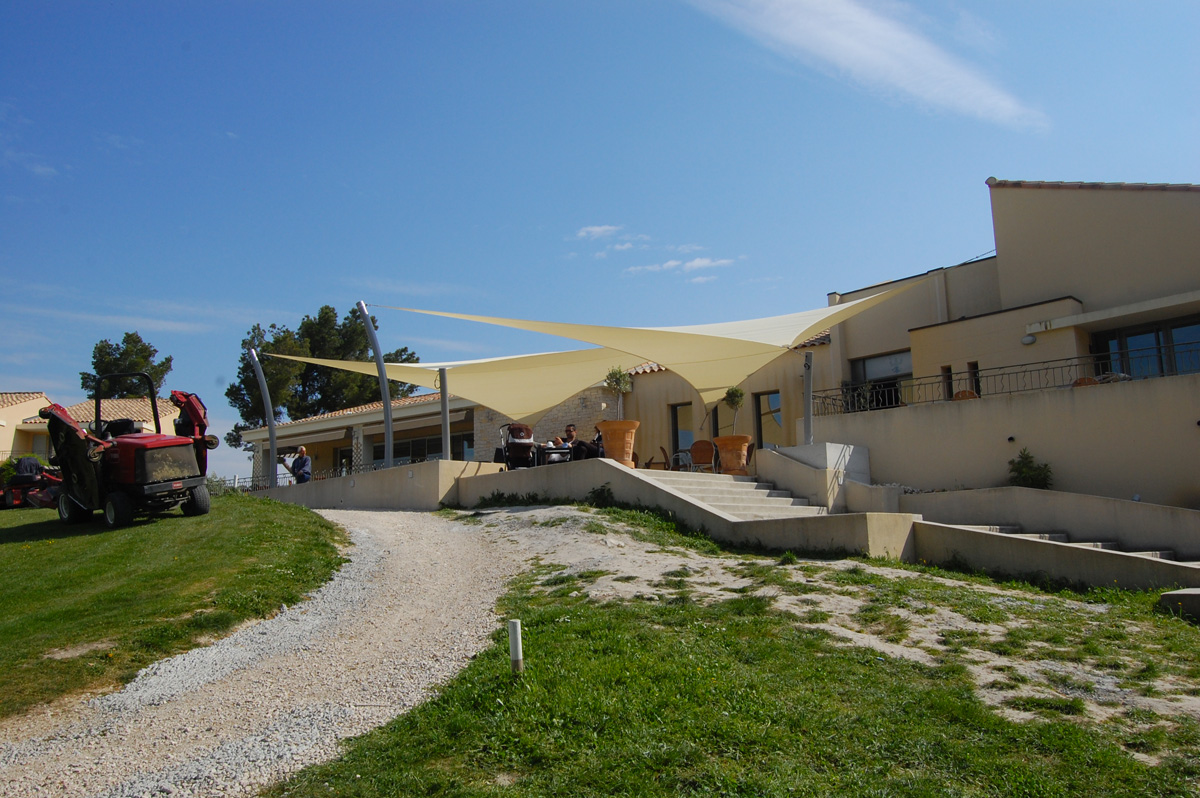 Surface ombragée: 86m2, Textile: STAM 6002, Lieu: Vaucluse