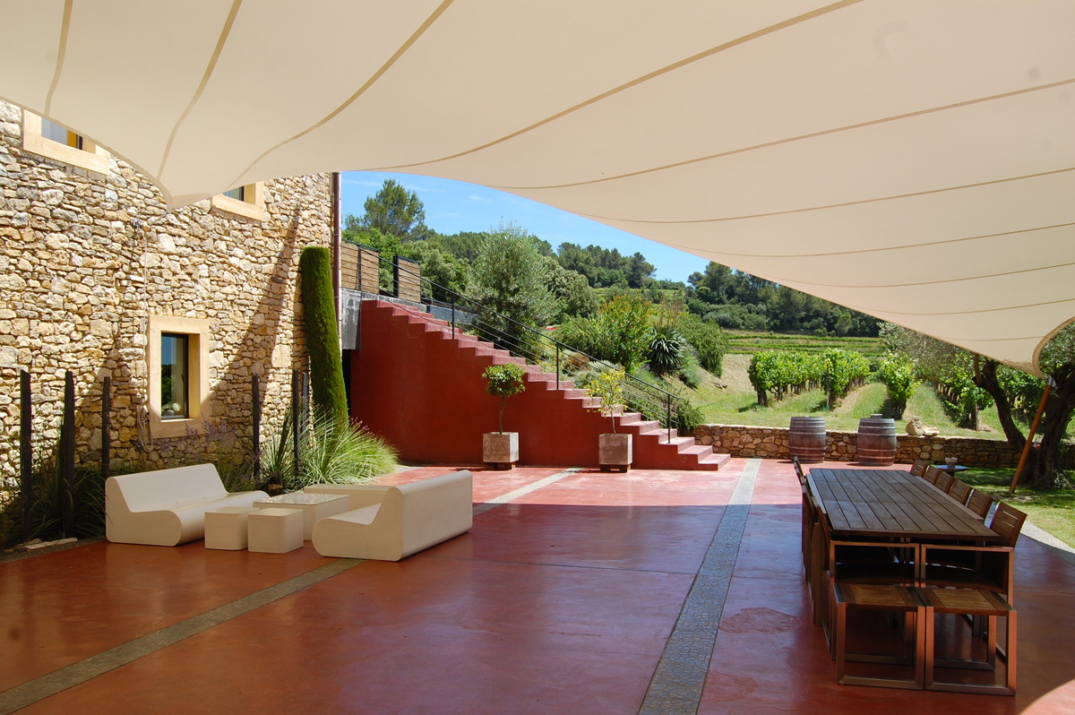 Surface ombragée: 108m2, Textile: STAM 6002, Lieu: Gard