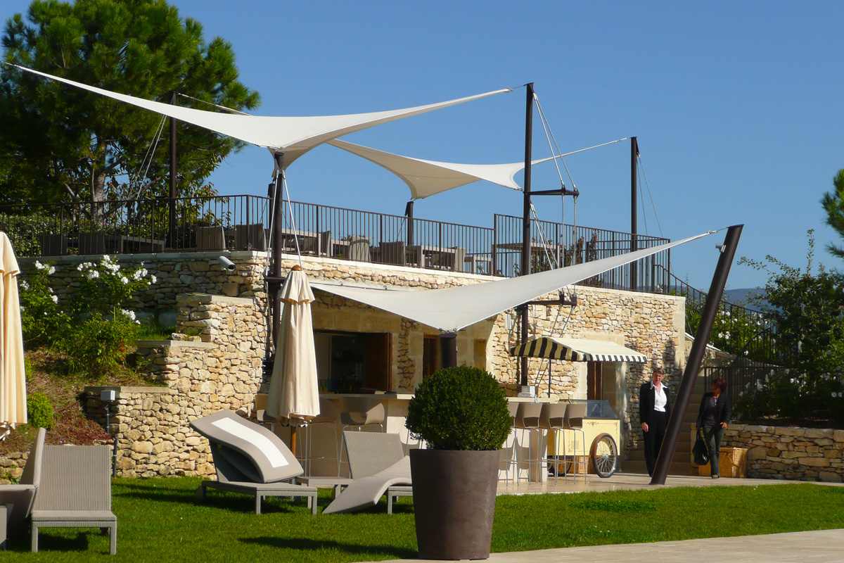 Surface ombragée: 48m2, Textile: Soltis 52, Lieu: Vaucluse