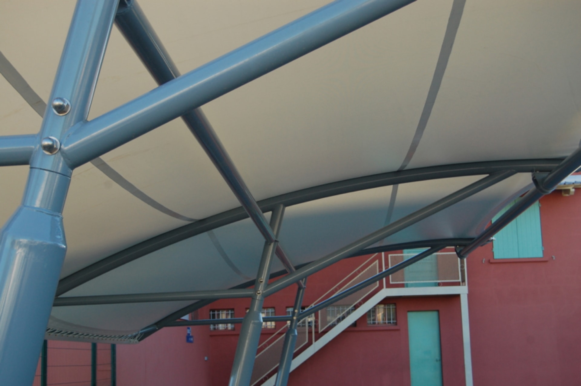 Surface ombragée: 50m2, Textile: STAM 6002, Lieu: Vaucluse