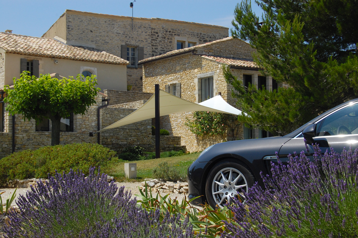 Surface ombragée: 30m2, Textile: STAM 6002, Lieu: Vaucluse