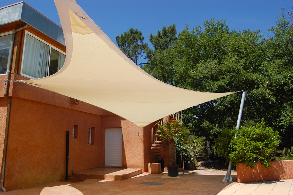 Surface ombragée: 53m2, Textile: HDPE, Lieu: Vaucluse