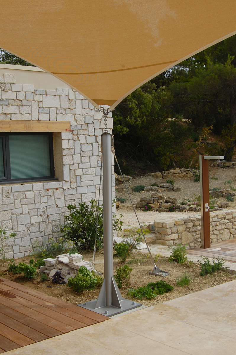Surface ombragée: 25m2, Textile: HDPE, Lieu: Vaucluse Vaucluse 2010