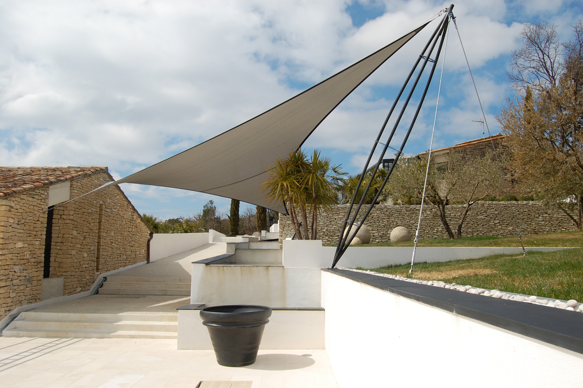 Surface ombragée: 25m2, Textile: HDPE, Lieu: France