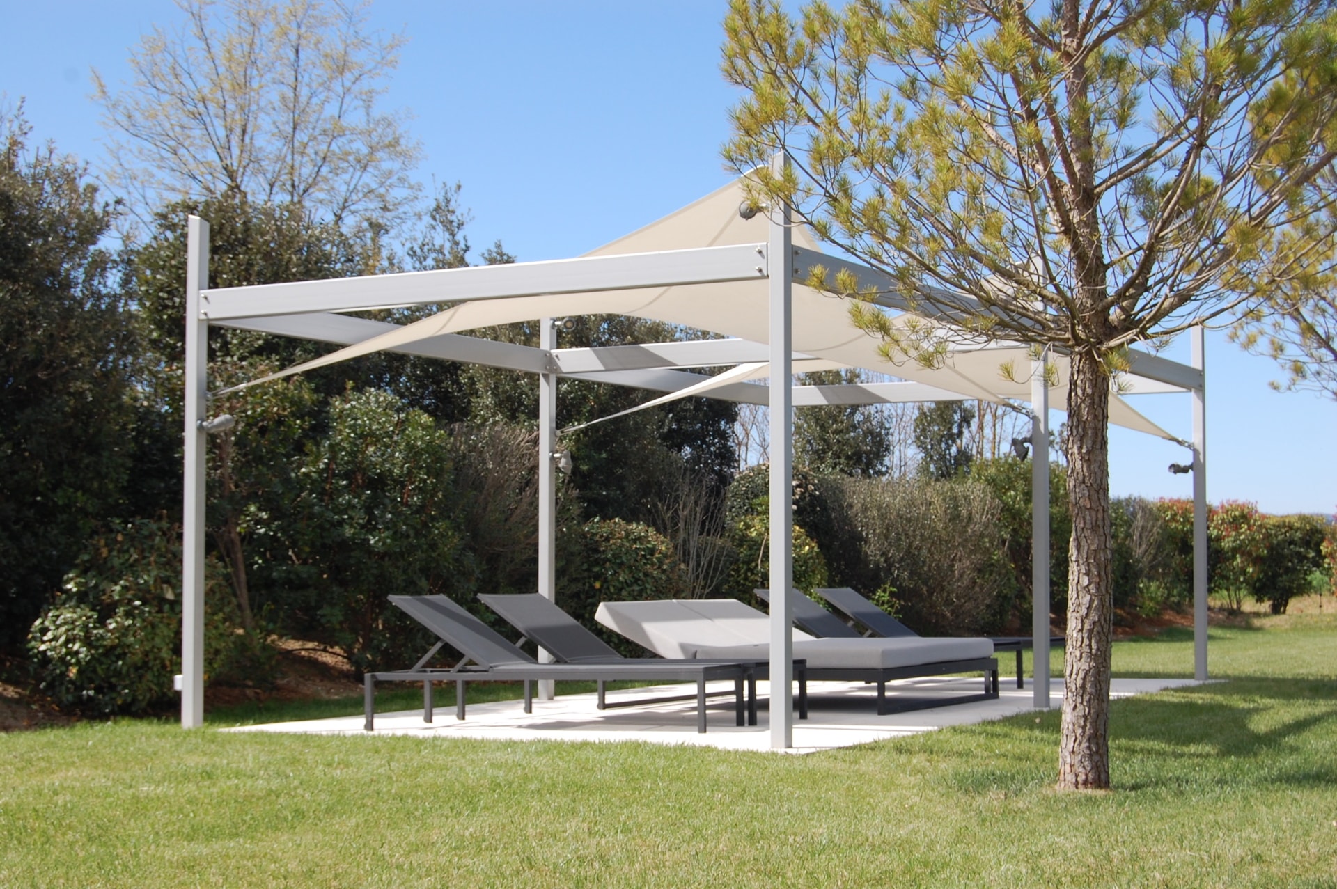 Surface ombragée: 22m2, Textile: Soltis 52, Lieu: Vaucluse